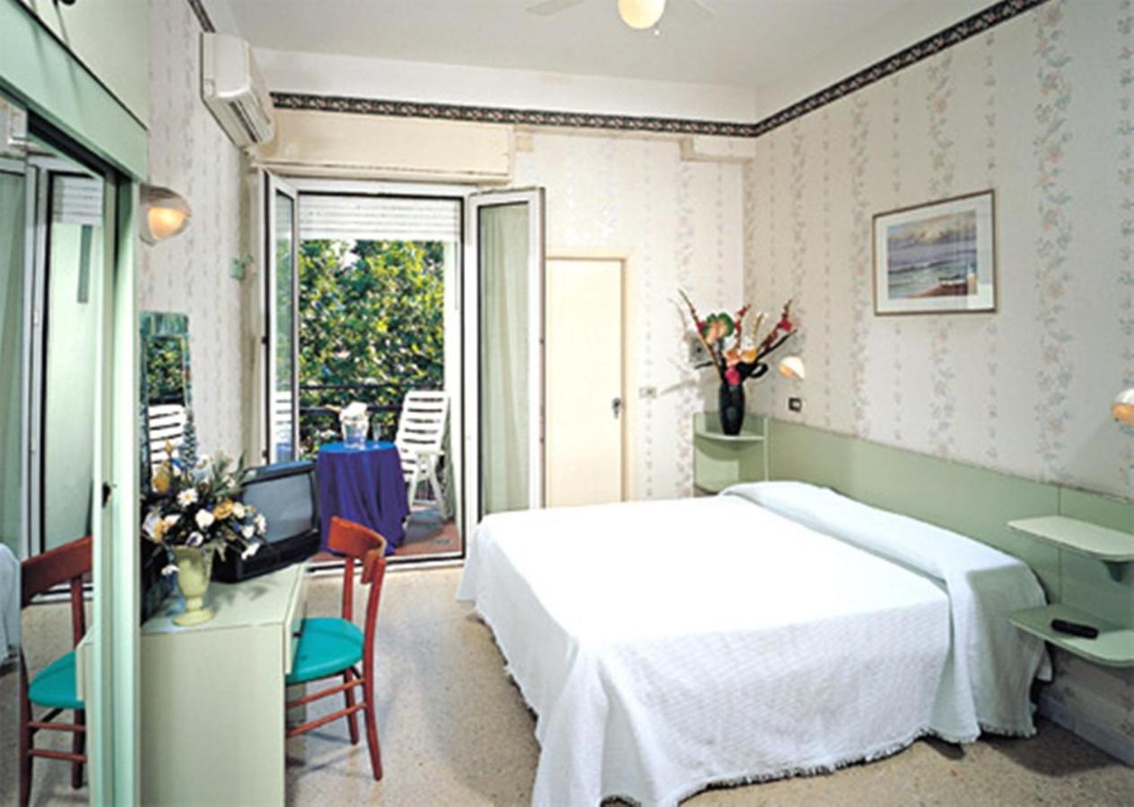 Hotel Caracas Cattolica Ruang foto